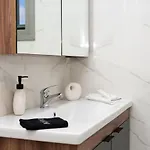 Апартаменты D & G Karia (Lefkada)